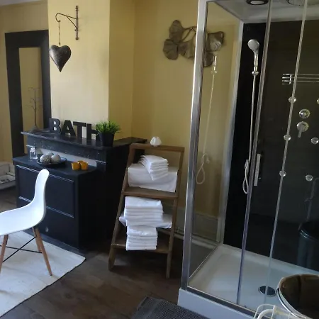 Сasa de vacaciones Aux Chambres De L Isle